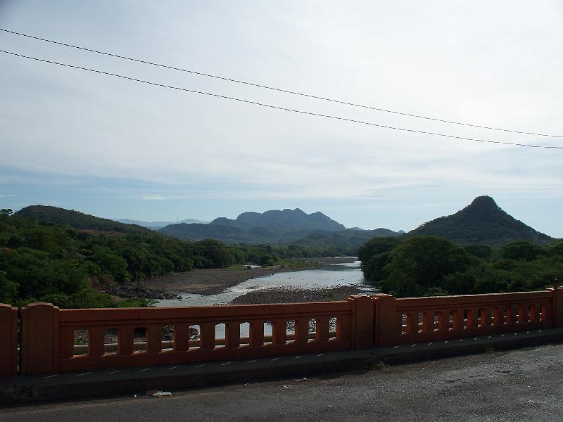 100_2208.jpg