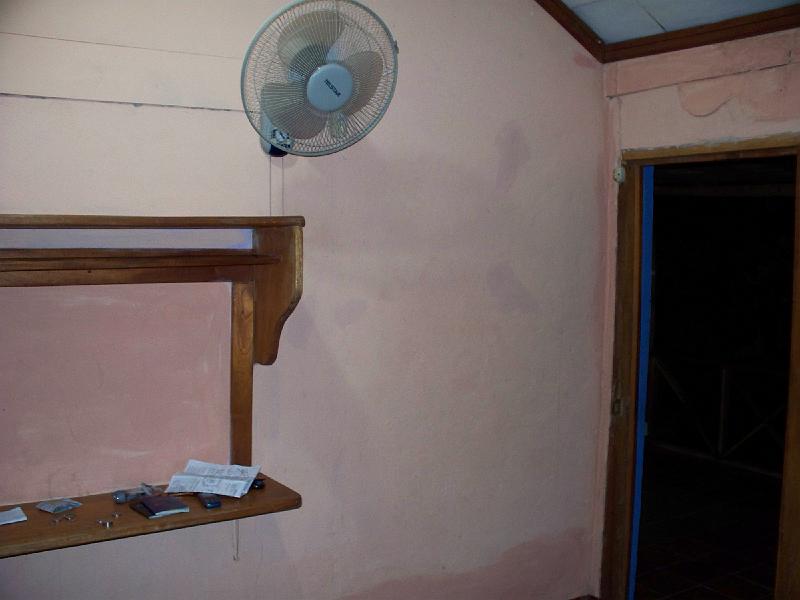 100_2363.jpg - "Air conditioning"