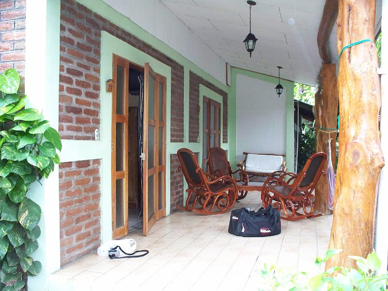 100_2436.jpg - This is a nicer hotel on Ometepe... Had true AC, nice property...