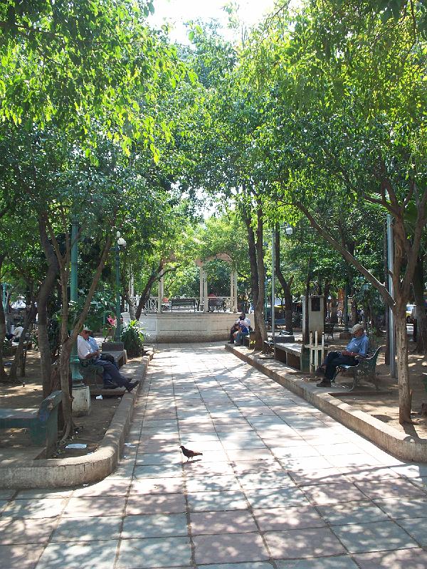 100_2816.jpg - Izalco, Sonsonate, El Salvador