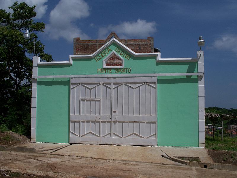 100_0781.jpg - Church near El Trebol