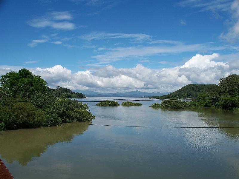 100_1316.jpg - There was flooding in Texistepeque El Salvador,  outside of Metapan.  Guatamala in the background.