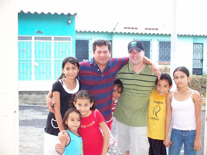 100_1361.jpg - Vanessa, Michele, Catia, Mario, Vita, Erik, Evan, Erika